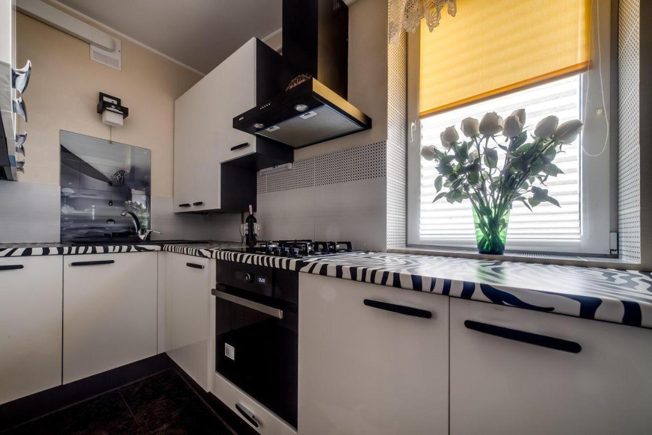 Apartamenty On Kryvonosa Lviv Extérieur photo